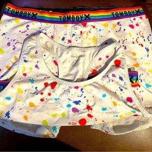 Original tomboy x boxer shorts 6 inch with matching bra. XL in both.